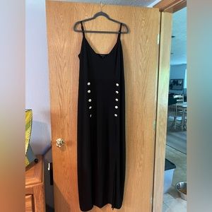 Curvy Sense maxi black bodycon dress